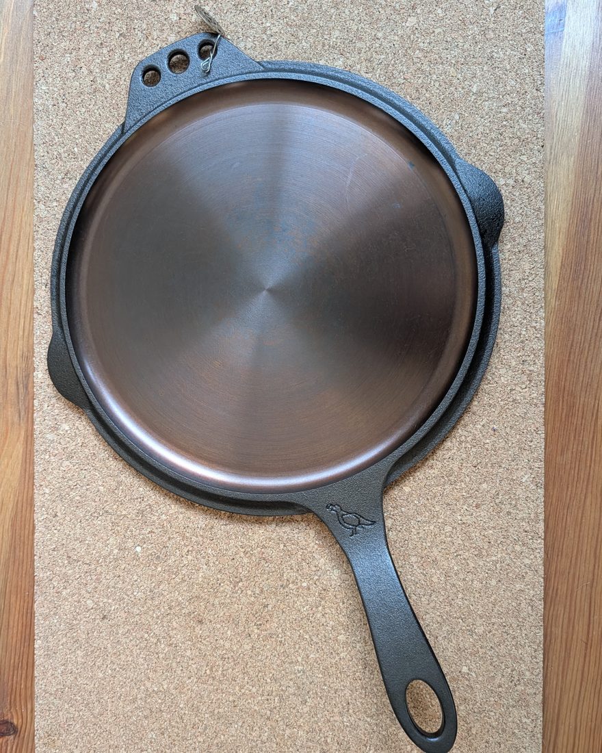 Smithey Ironware No. 10 round griddle, after restoration