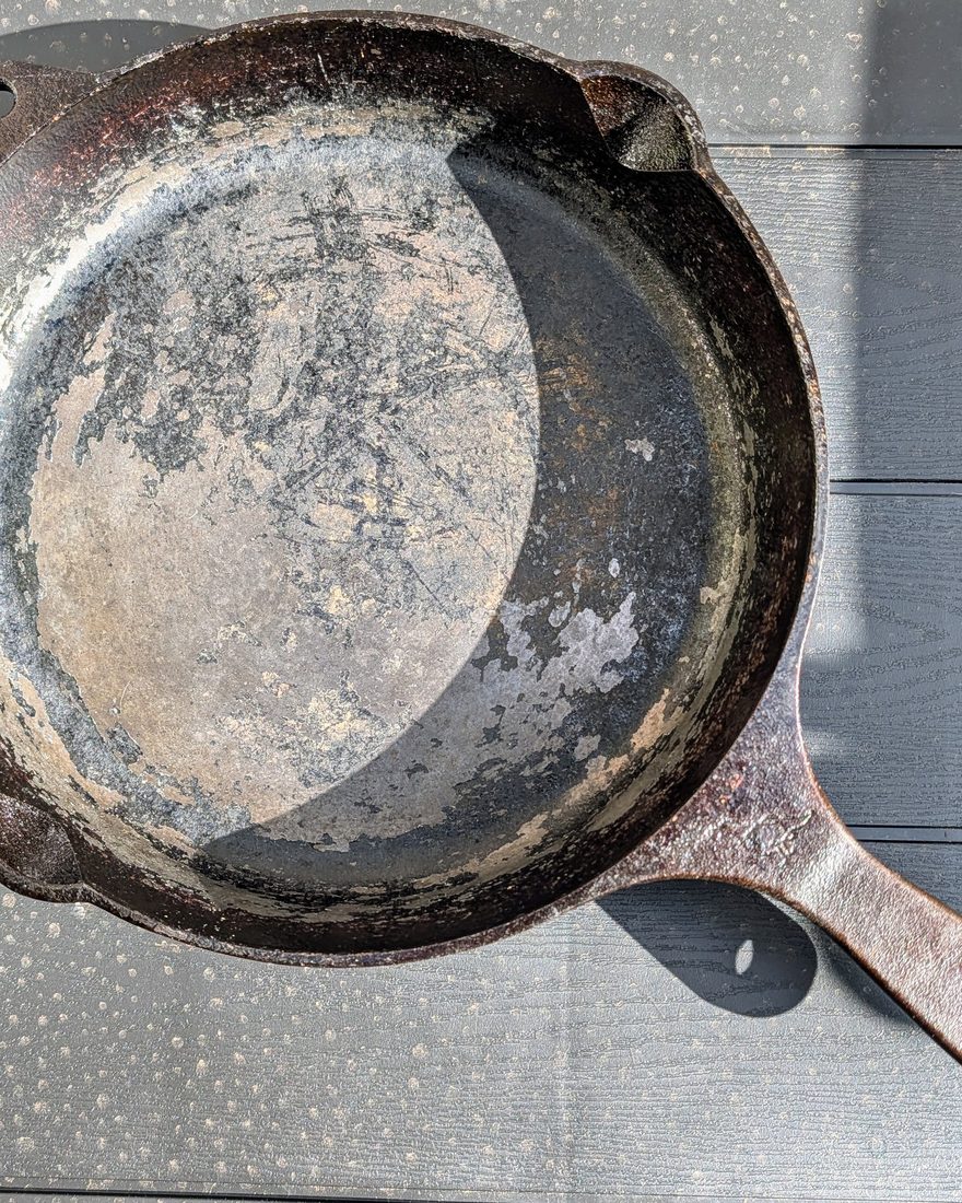 Smithey Ironware No. 10 traditional skillet, before restoration